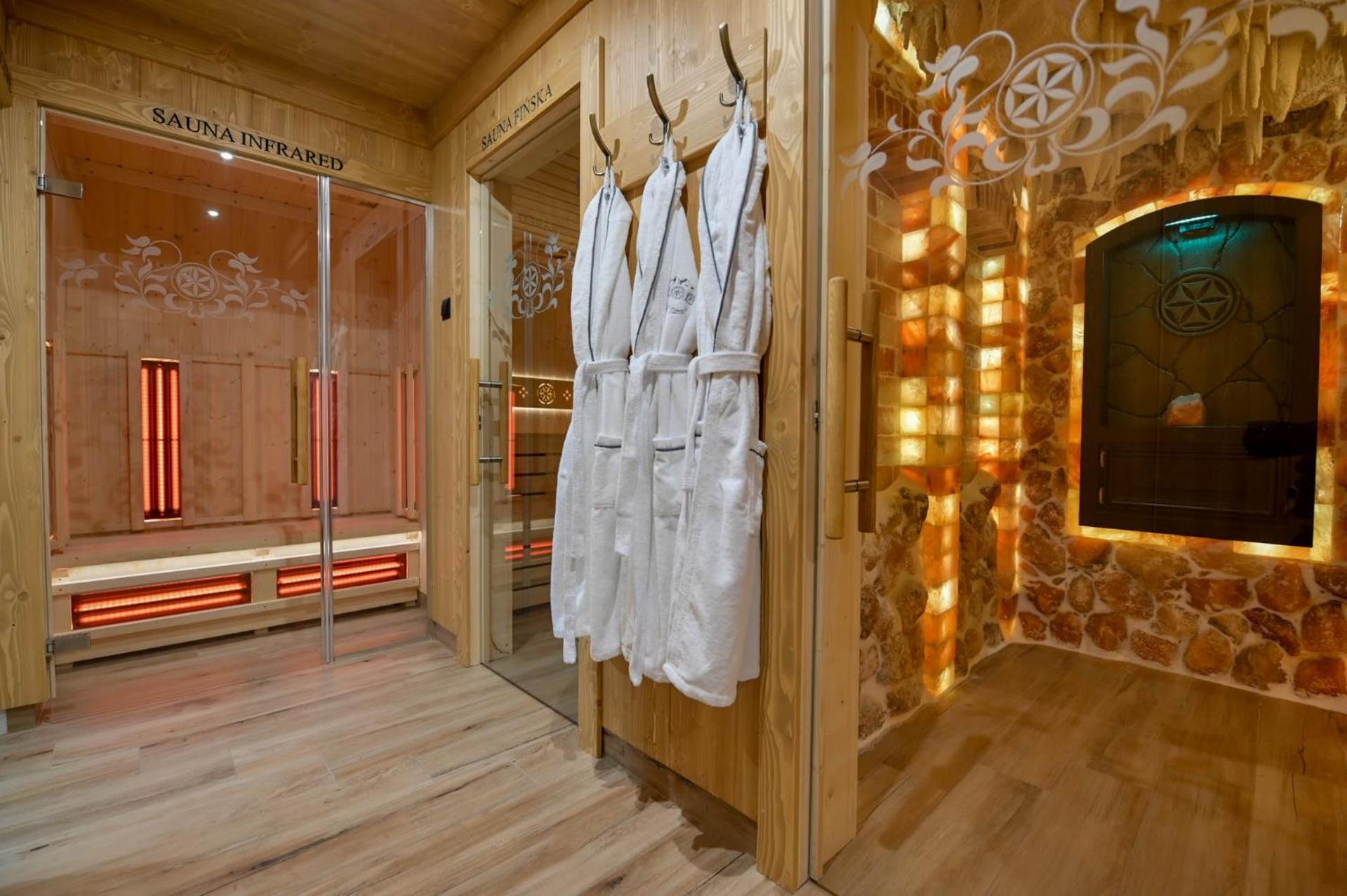 Pod Tatrami 1 - Swietna Lokalizacja - Sauna Finska Oraz Infrared I Grota Solna - Jedno Wejscie Gratis Bialka Tatrzanska Exterior foto